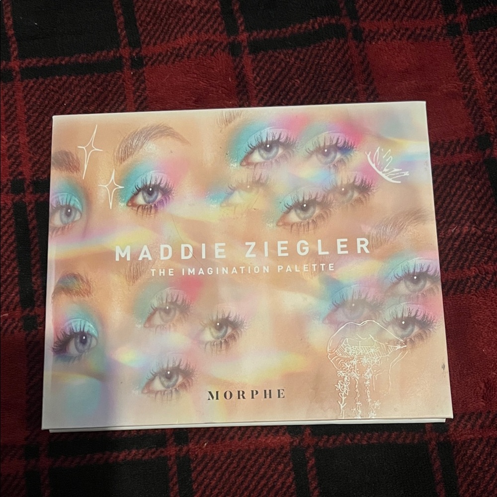 Morphe Maddie Ziegler Eyeshadow Palette